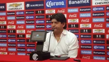 José Saturnino Cardozo, durante conferencia de prensa