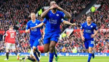 Jugadores del Leicester festejando una victoria de Premier