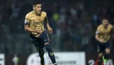 Ismael Sosa festeja gol contra Táchira