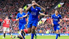 Wes Morgan festeja gol contra Manchester United