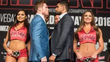 Canelo y Amir, en el careo previo al combate