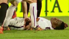 Patick Ekeng, inconsciente sobre el terreno de juego