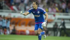 Rodolfo Cota festeja anotación de Chivas