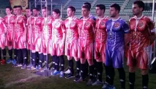 Plantilla del CD Palencia portando la nueva indumentaria