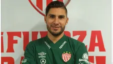 Yosgart Gutiérrez posa para la cámara