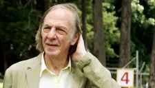 César Luis Menotti, durante su presentación con DT de Tecos UAG