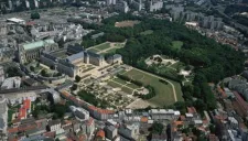 Vista aérea del Centro de la Legión de Honor en la ciudad de Saint-Denis