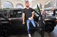Miguel Layún llegando a la concentración del Tri