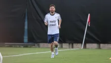 Messi entrena con la selección de Argentina