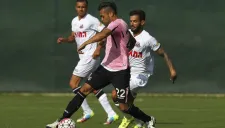 Velázquez estuvo a prueba un tiempo con el Palermo de Italia