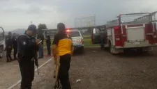 Policías y Bomberos acuden al llamado de emergencia