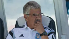 Tuca Ferretti, durante un partido de Tigres