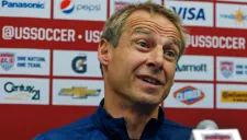 Jürgen Klinsmann durante una conferencia de prensa