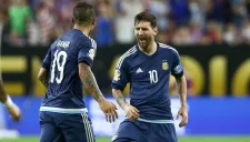 Messi festeja su gol frente a EU