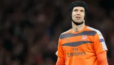 Cech, durante un partido con el Arsenal