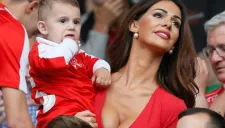 Sulejmani es captada en partido de Suiza