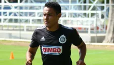 Gallito Vázquez durante un entrenamiento con las Chivas