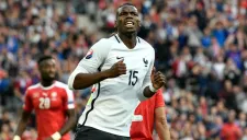 Paul Pogba durante un partido con la selección de Francia en la Eurocopa 2016
