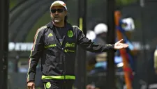 Potro Gutiérrez en entrenamiento con el Tri Olímpico