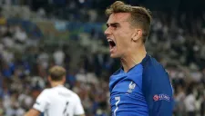 Antoine Griezmann estalla de euforia tras abrir el marcador contra Alemania