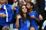 Ludivine Kadri apoya a su esposo Bacary Sagna y a su selección