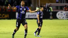 Arturo Mina festeja anotación en Final de la Copa Libertadores