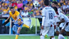 André-Pierre Gignac, durante el partido entre Tigres y Atlas en el A2016