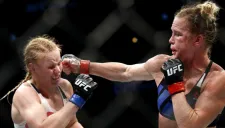 Valentina Shevchenko, durante combate en UFC