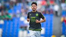 Oribe Peralta calienta previo al partido contra Argentina