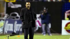 Hugo Sánchez en un partido de Pachuca