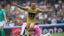 Javier Córetes celebra su gol contra León en la Jornada 3 del Apertura 2016