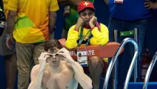 Salvavidas en alberca olímpica de Río 2016