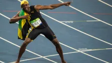 Usain Bolt festeja su victoria en los Juegos Olímpicos