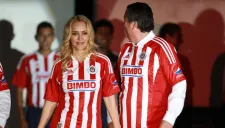 Angélica Fuentes en un evento de Chivas