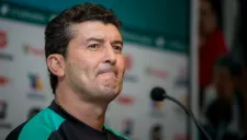 José Manuel de la Torre en conferencia de prensa