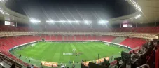 El estadio Omnilife semivacio en el juego entre Guadalajara y Tapachula