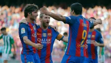 Los jugadores culés, celebrando uno de los 6 goles contra Betis