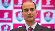 Guillermo Cantú durante una presentación en el WTC