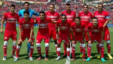 Jugadores de Toluca antes del partido contra Morelia