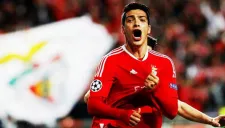 Raúl Jiménez celebrando su anotación con el Benfica