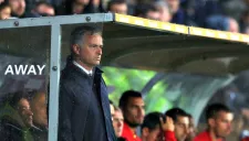 José Mourinho en la banca del Manchester United