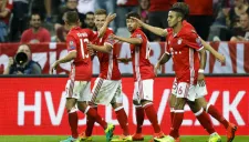 Jugadores del Bayern festejan una anotación contra Rostov