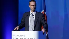 Aleksander Ceferin habla durante el Congreso de la UEFA