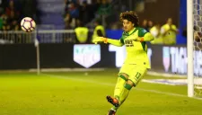 Guillermo Ochoa durante el encuentro Granada vs Alavés