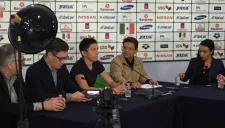 Ismael Hernández, en conferencia de prensa