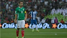 Guardado durante un partido con el Tri