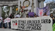 Mujeres protestan en la CDMX por la violencia de género