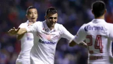 Jugadores de Toluca festejan en el Cuauhtémoc