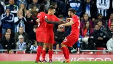 Philippe Coutinho celebra el segundo gol del encuentro