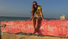 Nicole Regnier disfruta de la brisa